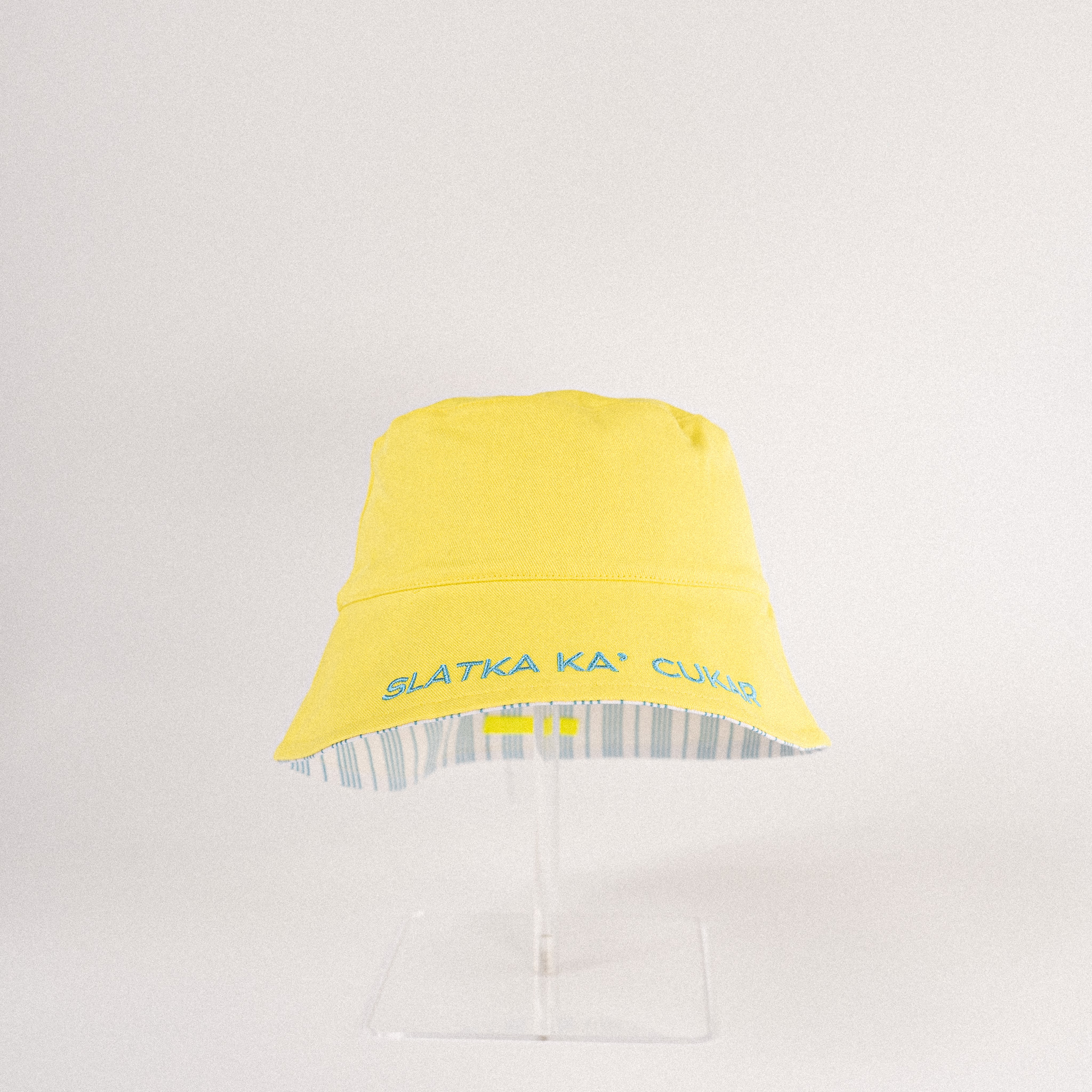 GUŠTAM / SLATKA KA’ CUKAR • Dvostrani pamučni bucket šešir